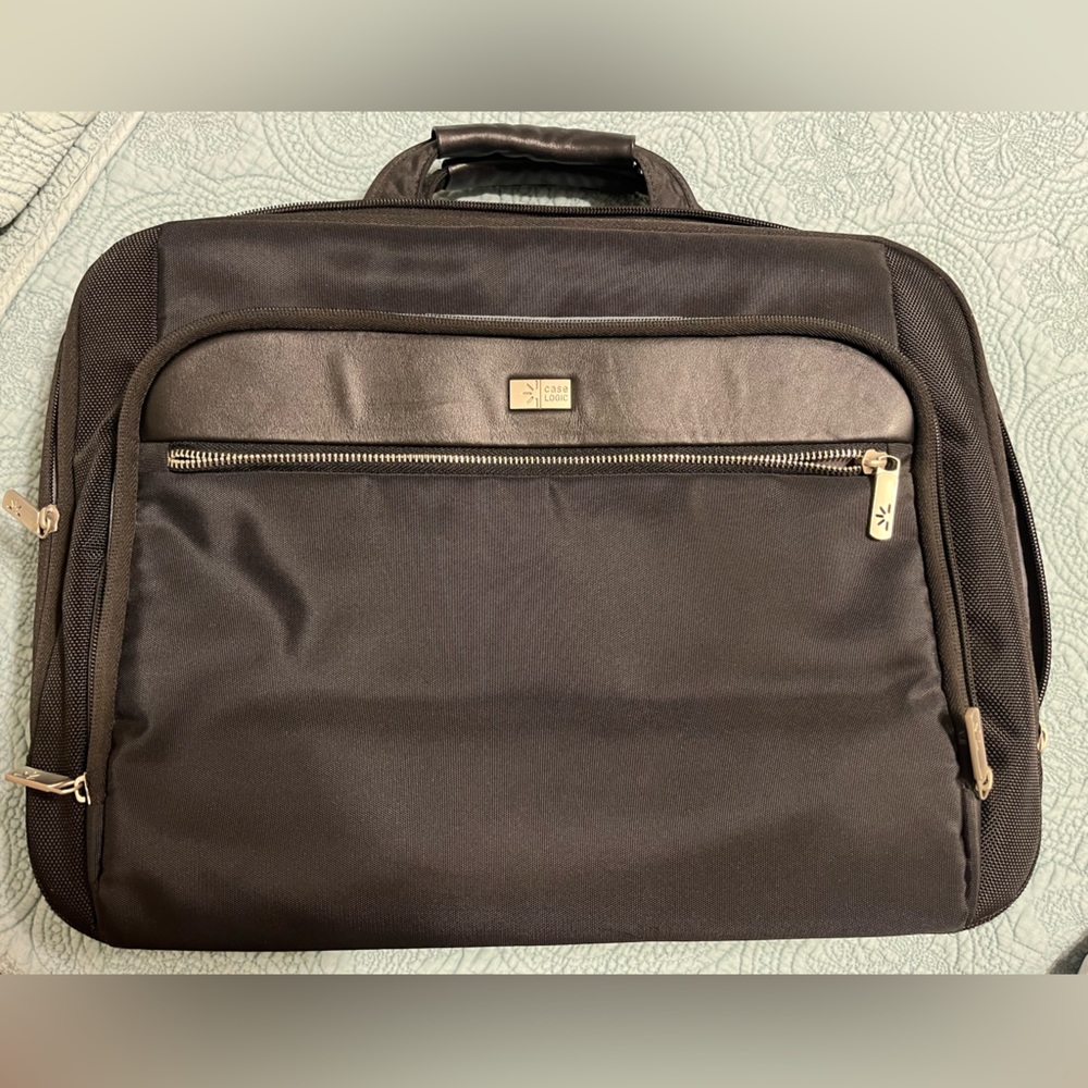 Black Case logic laptop bag